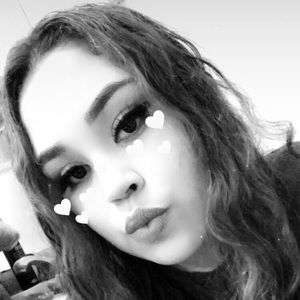 Meet your Posher, Jasmin